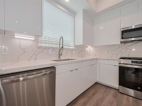 3510 Hadley Street, Houston TX 77004