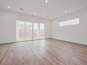 3510 Hadley Street, Houston TX 77004