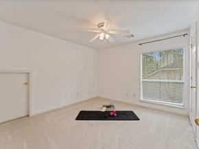 39 Laurelhurst Circle, The Woodlands TX 77382