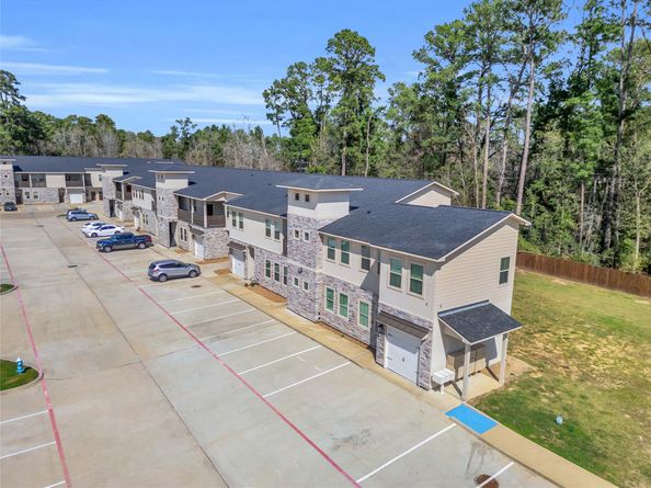 504 Nursery 2210, The Woodlands TX 77380