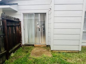 3739 Varla Lane, Houston TX 77014