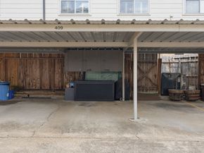 409 N Post Oak Lane 409, Houston TX 77024