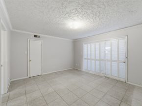 461 N Post Oak Lane 461, Houston TX 77024