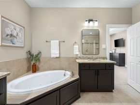 1244 Hobbs Reach Lane, Houston TX 77008