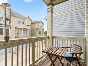 1244 Hobbs Reach Lane, Houston TX 77008