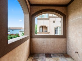 1029 W 21st Street D, Houston TX 77008