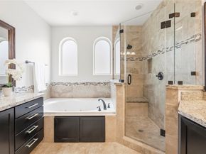 1029 W 21st Street D, Houston TX 77008