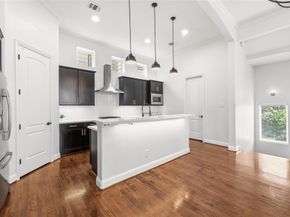 1029 W 21st Street D, Houston TX 77008
