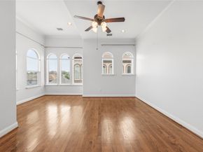 1029 W 21st Street D, Houston TX 77008