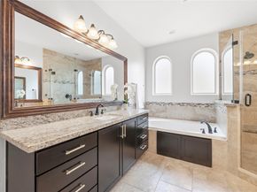 1029 W 21st Street D, Houston TX 77008