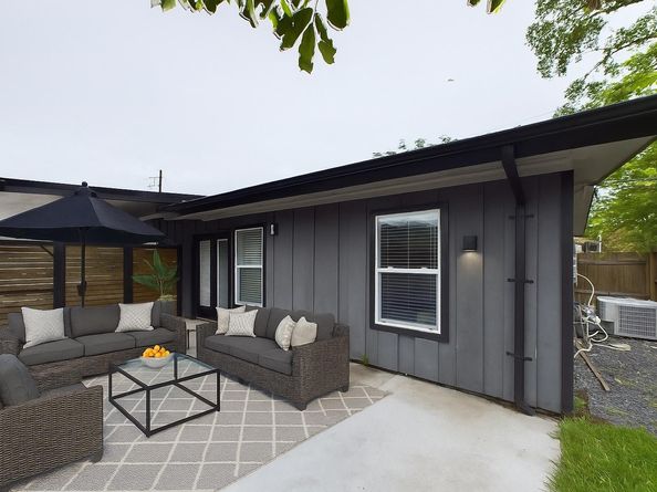 7609 Amelia Road, Houston TX 77055