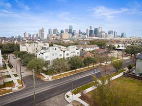 2320 Emancipation Avenue, Houston TX 77004