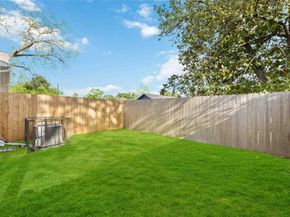 5314 Suez Street, Houston TX 77020