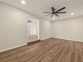 264 Parker Road, Houston TX 77076