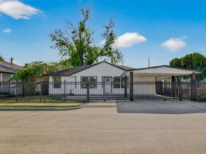 264 Parker Road, Houston TX 77076