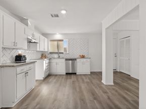 4414 Tavenor Lane, Houston TX 77047