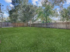 6015 Spellman Road, Houston TX 77096