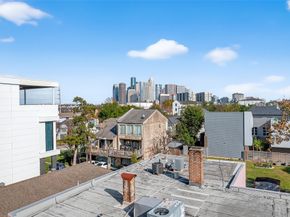 606 Pacific Street, Houston TX 77006