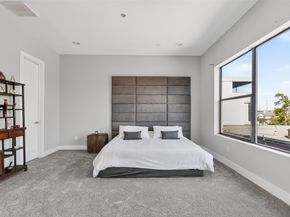 606 Pacific Street, Houston TX 77006