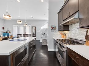 606 Pacific Street, Houston TX 77006