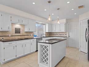 7414 Starbridge Drive, Houston TX 77095