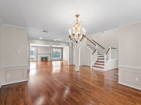 7414 Starbridge Drive, Houston TX 77095