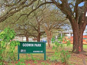 5322 Rutherglenn Drive, Houston TX 77096