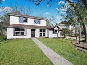 2035 Round Spring Drive, Houston TX 77339