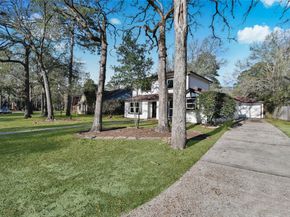 2035 Round Spring Drive, Houston TX 77339