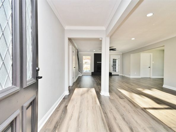 2035 Round Spring Drive, Houston TX 77339