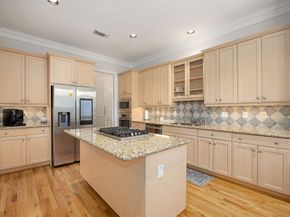 5842 Candlewood Lane, Houston TX 77057