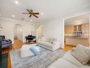 5842 Candlewood Lane, Houston TX 77057