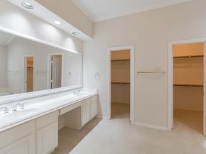 23 E Palmer Bend, The Woodlands TX 77381