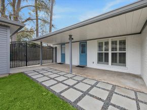 5422 Golf Drive, Houston TX 77091