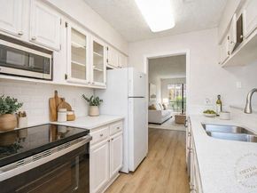 5001 Lamonte Lane 14, Houston TX 77092