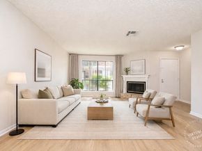 5001 Lamonte Lane 14, Houston TX 77092