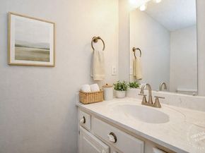 5001 Lamonte Lane 14, Houston TX 77092