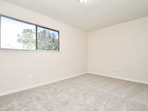 5001 Lamonte Lane 14, Houston TX 77092