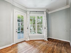 1 Exbury Way, Houston TX 77056