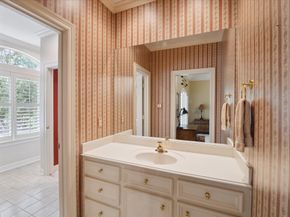 4519 Amble Oak Court, Houston TX 77059