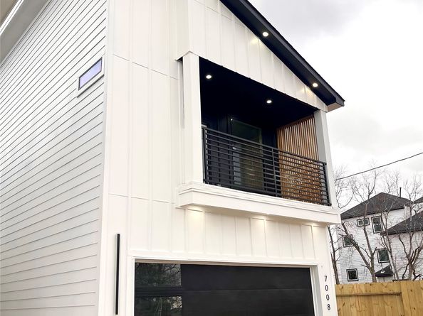 7008 Sidney Street, Houston TX 77021