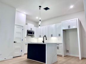 7008 Sidney Street, Houston TX 77021