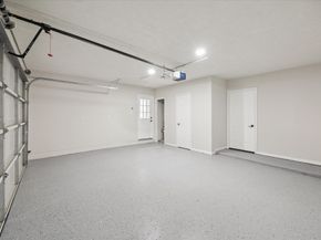 10009 Lazy Oaks Street, Houston TX 77080