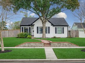 7409 Erath Street, Houston TX 77023