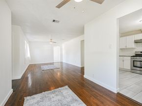 7546 Greendowns Street, Houston TX 77087