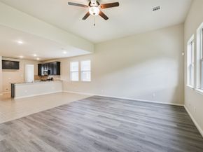 12638 Silver Winter Trail, Houston TX 77014