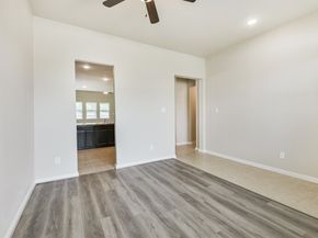 12638 Silver Winter Trail, Houston TX 77014