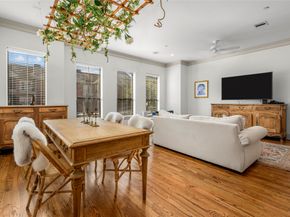 3302 Audley Street 124, Houston TX 77098