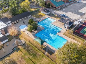 5407 Old Lodge Drive, Houston TX 77066