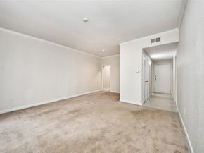 2400 N Braeswood Boulevard 324, Houston TX 77030